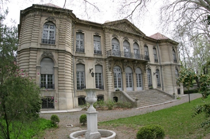 Picture of Classical Palace in Bucharest